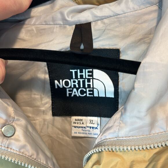 The North Face Coat - Men's XL - Picture 2 of 7